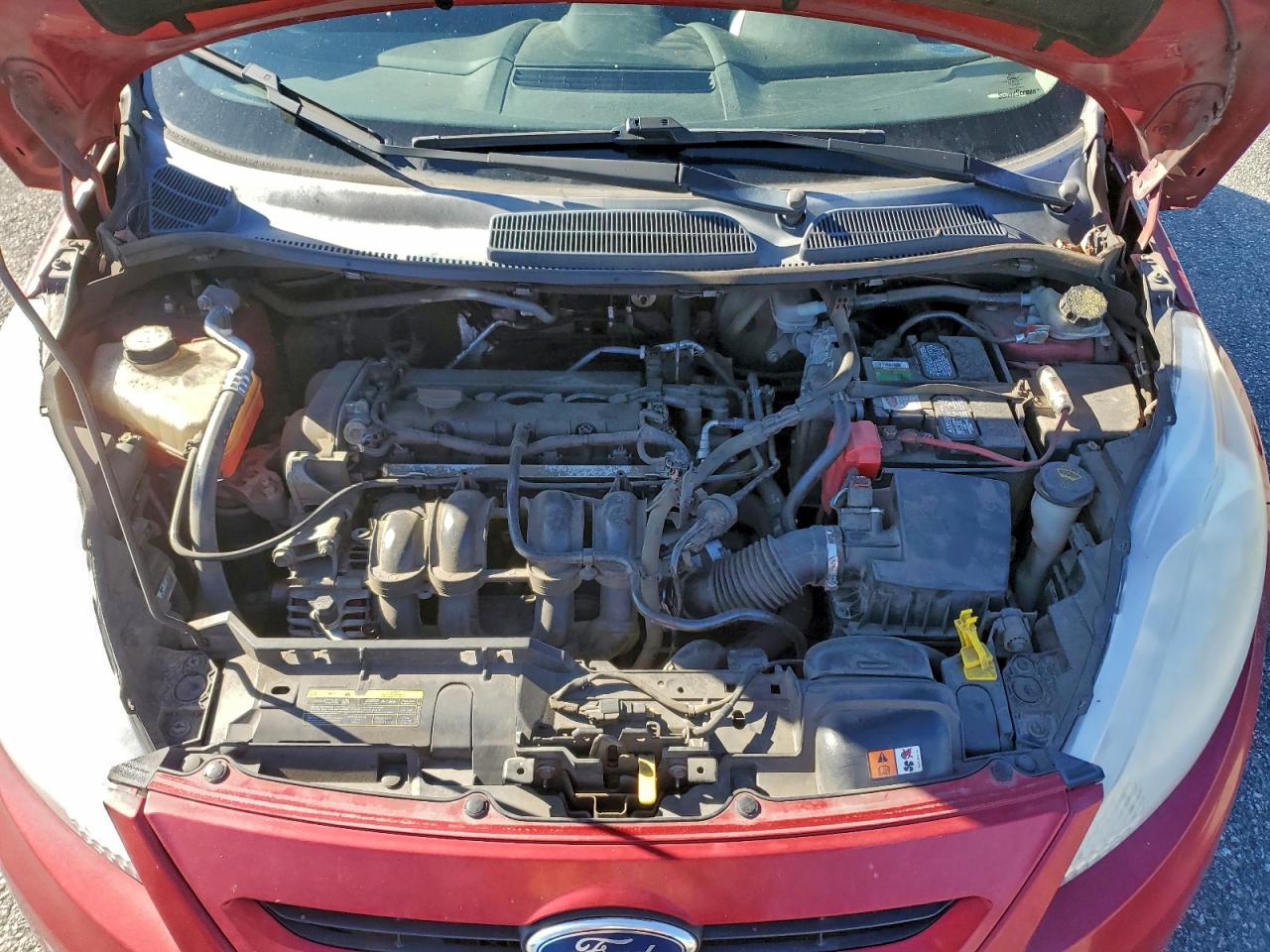 2011 FORD FIESTA SE photo 11
