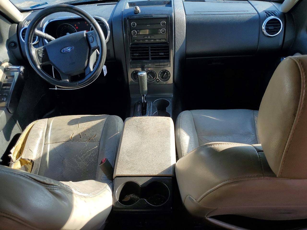 2008 FORD EXPLORER XLT photo 8