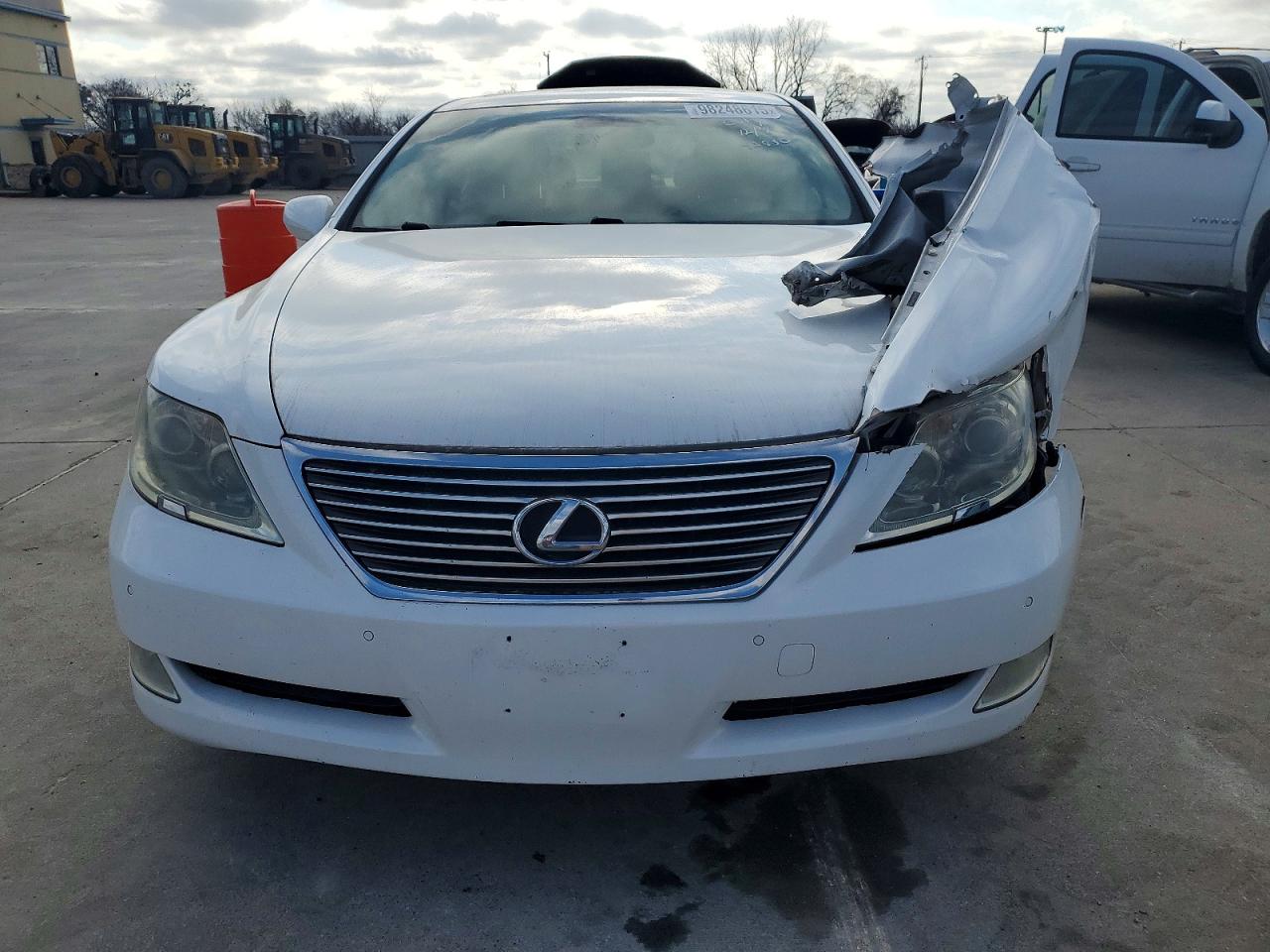 2007 LEXUS LS 460 photo 5