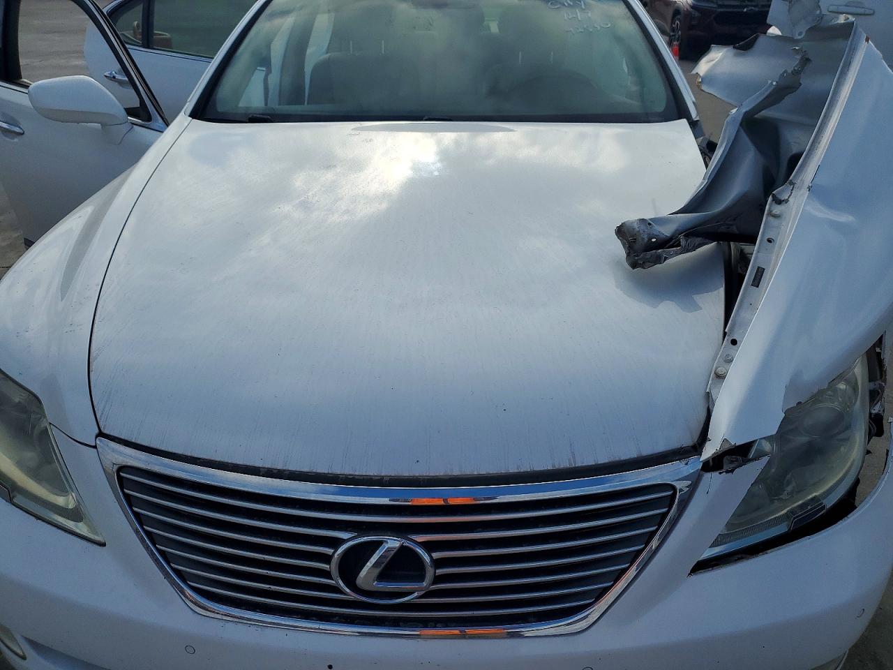 2007 LEXUS LS 460 photo 11