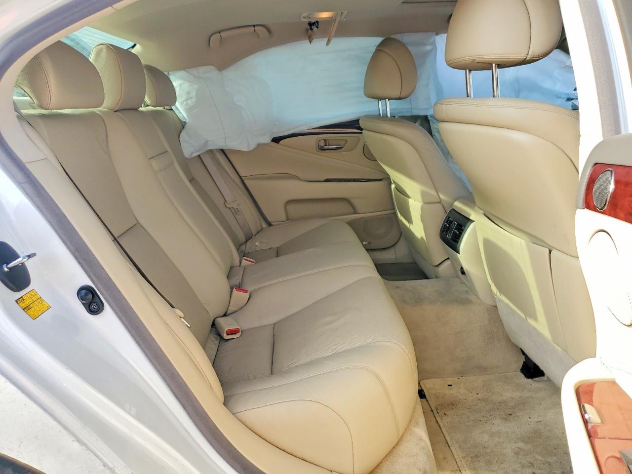 2007 LEXUS LS 460 photo 10