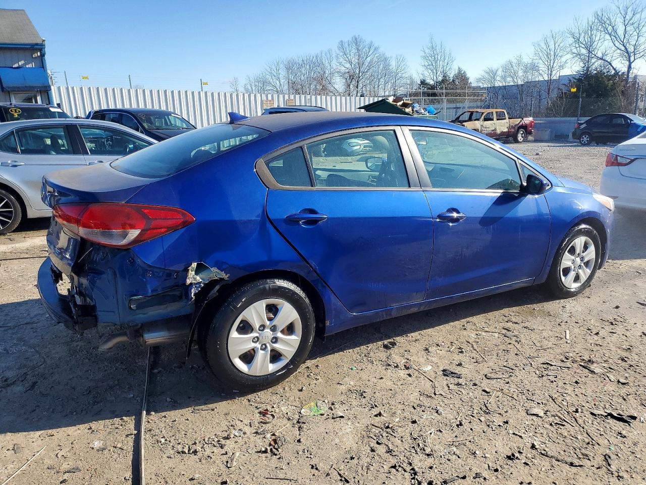 2018 KIA FORTE LX photo 3