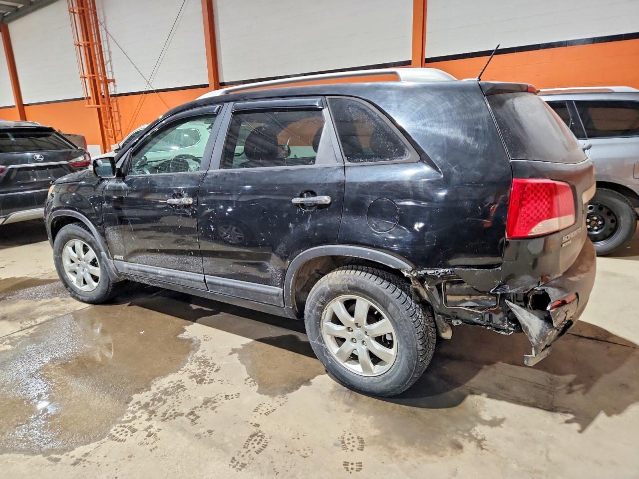 2012 KIA SORENTO BASE photo 2