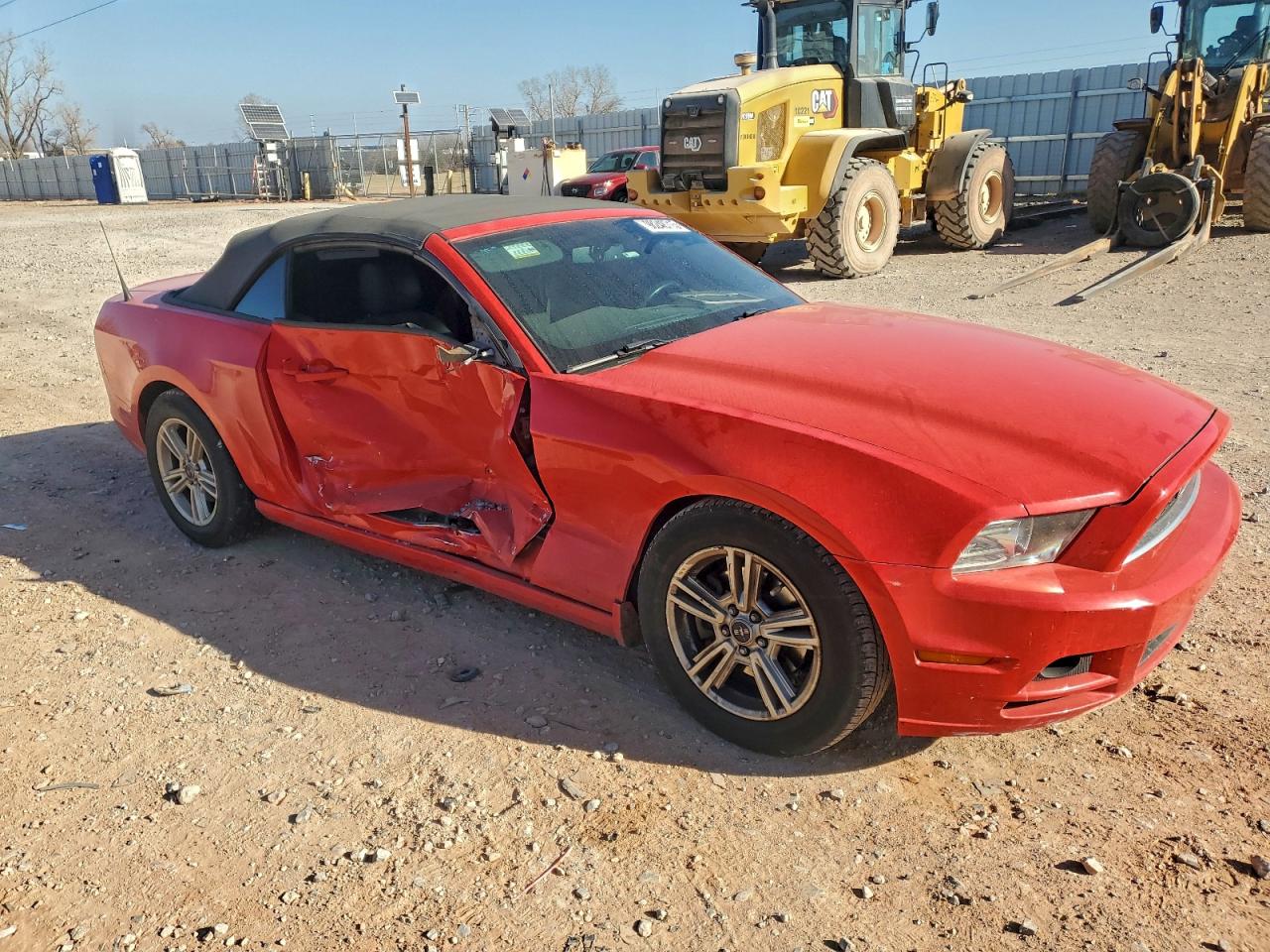 2014 FORD MUSTANG photo 4