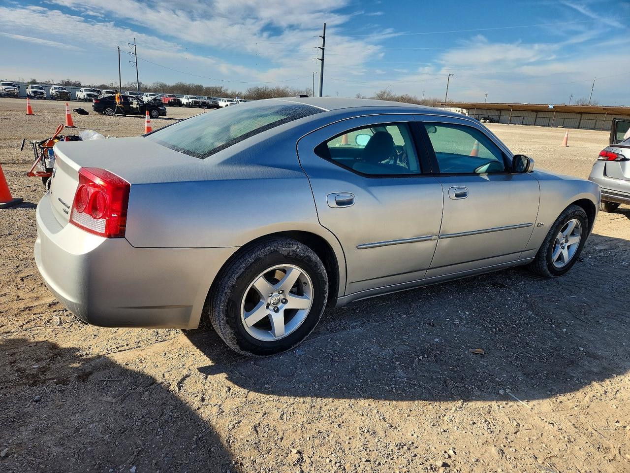 2010 DODGE CHARGER SXT photo 3