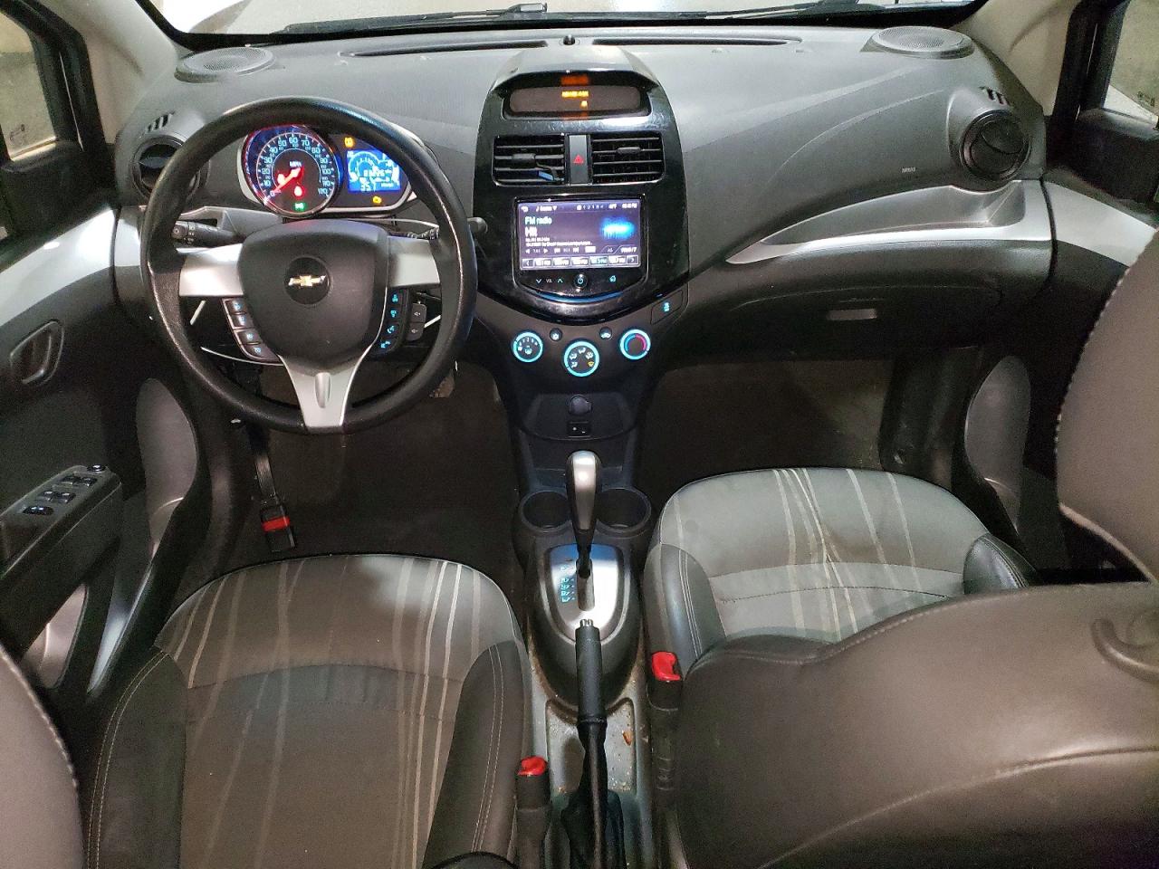 2015 CHEVROLET SPARK 1LT photo 8