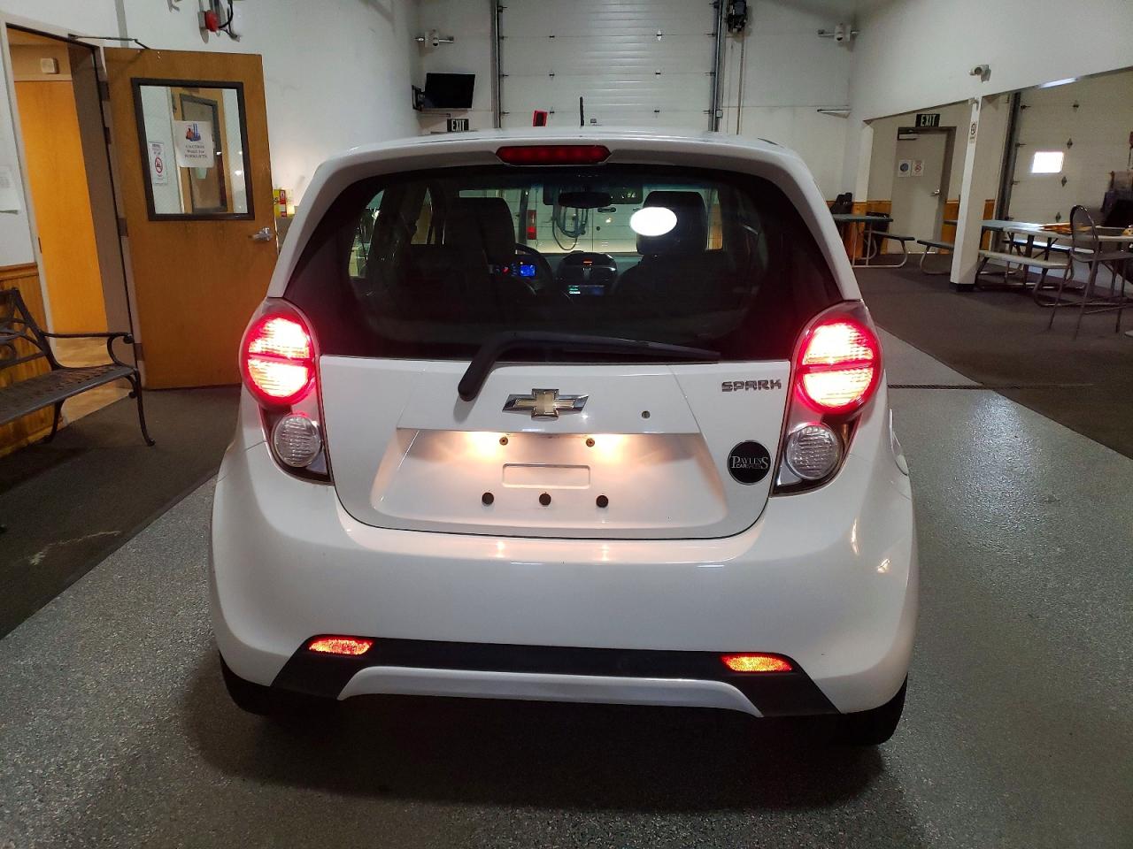 2015 CHEVROLET SPARK 1LT photo 6