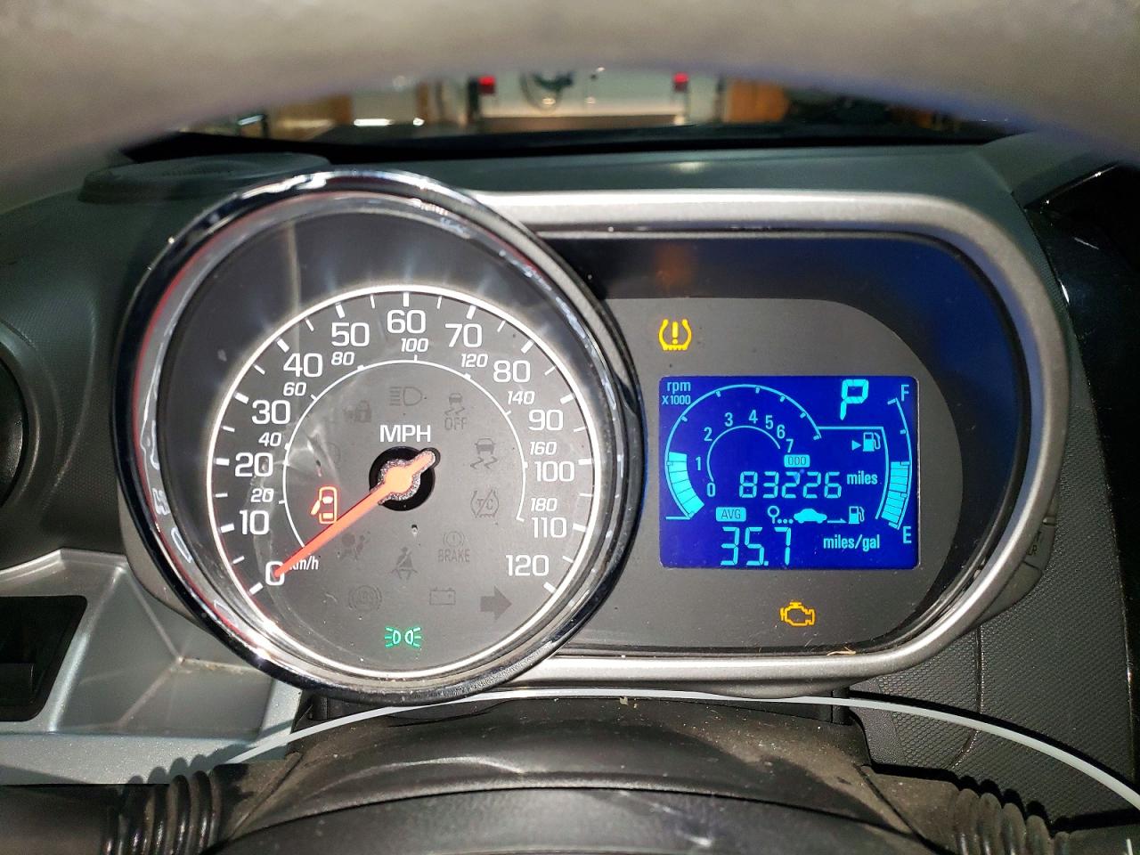 2015 CHEVROLET SPARK 1LT photo 9