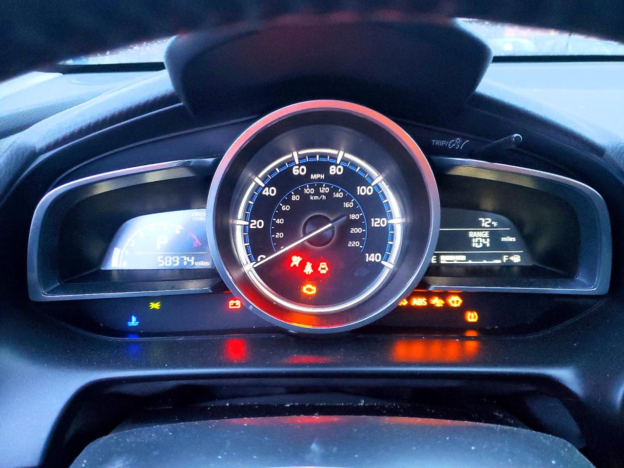 2019 TOYOTA YARIS L photo 9
