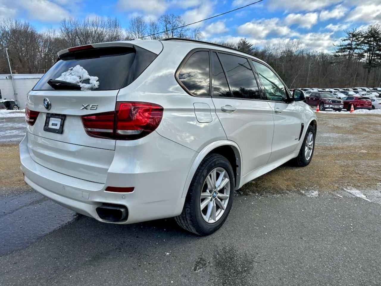 2015 BMW X5 XDRIVE50I photo 3