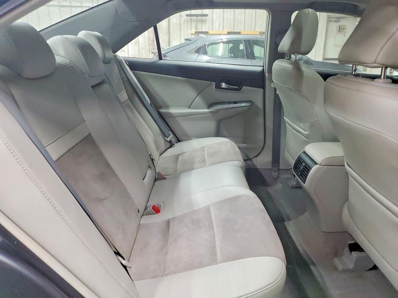 2012 TOYOTA CAMRY HYBRID photo 19