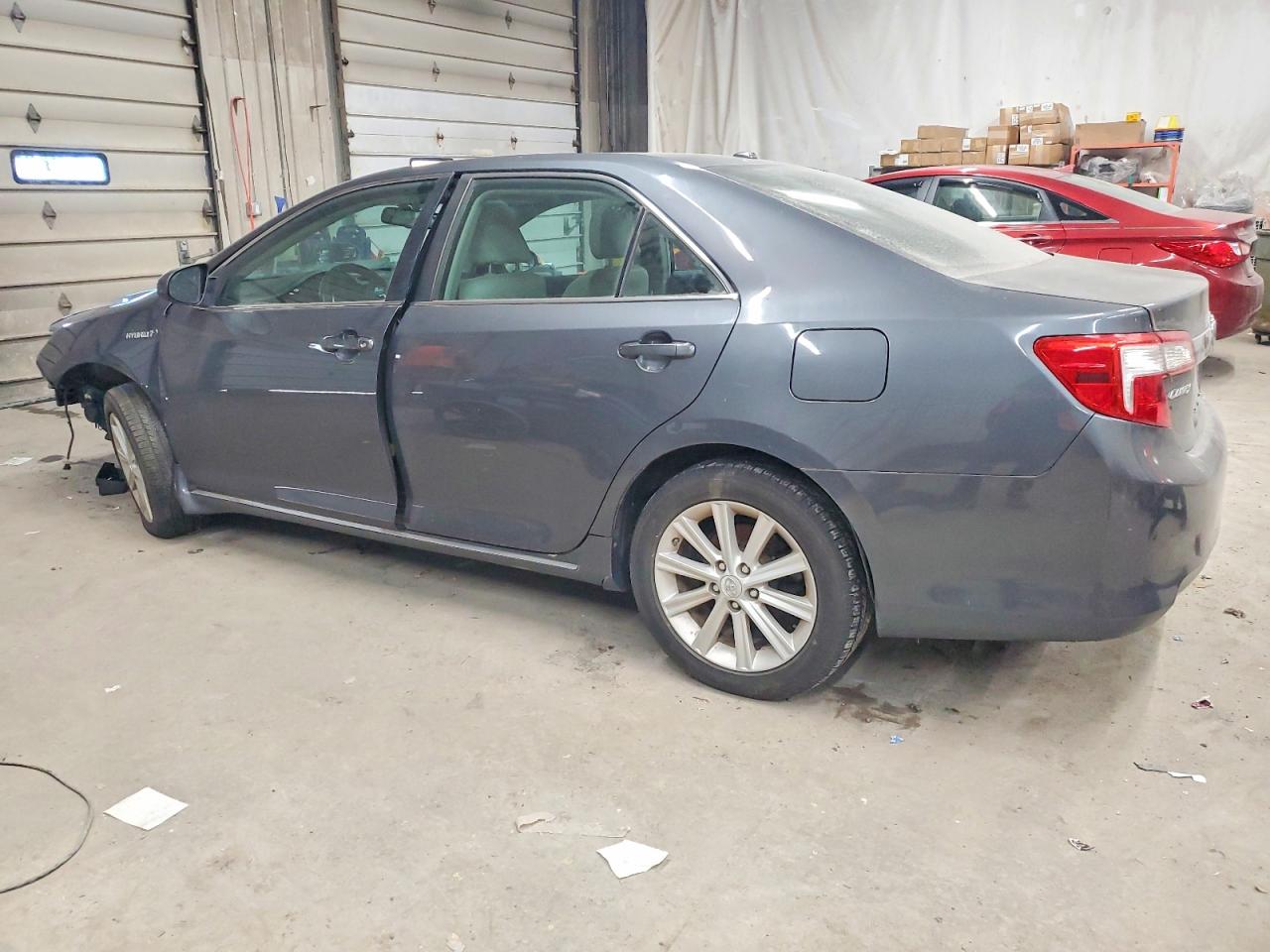 2012 TOYOTA CAMRY HYBRID photo 3