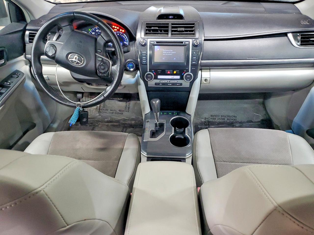 2012 TOYOTA CAMRY HYBRID photo 15