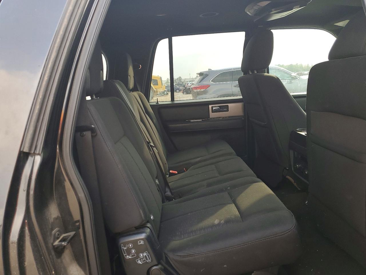2015 FORD EXPEDITION EL XLT photo 11