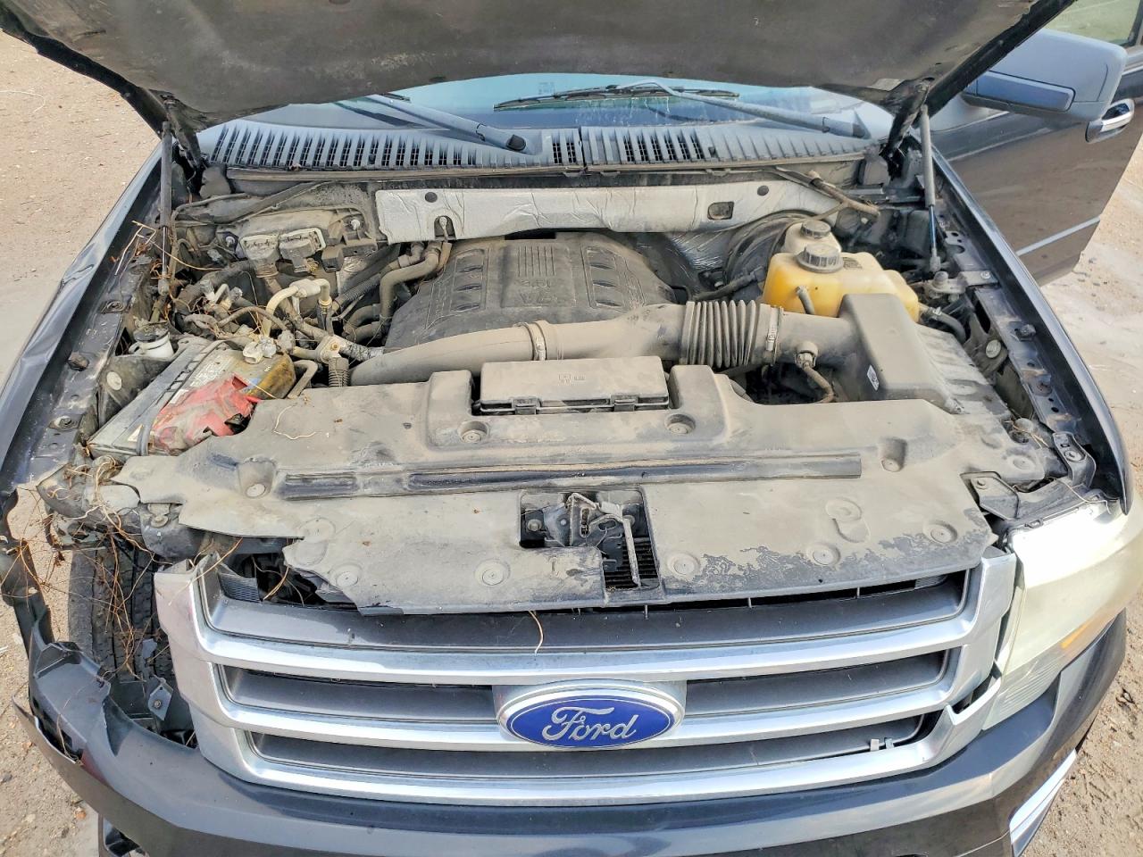 2015 FORD EXPEDITION EL XLT photo 12