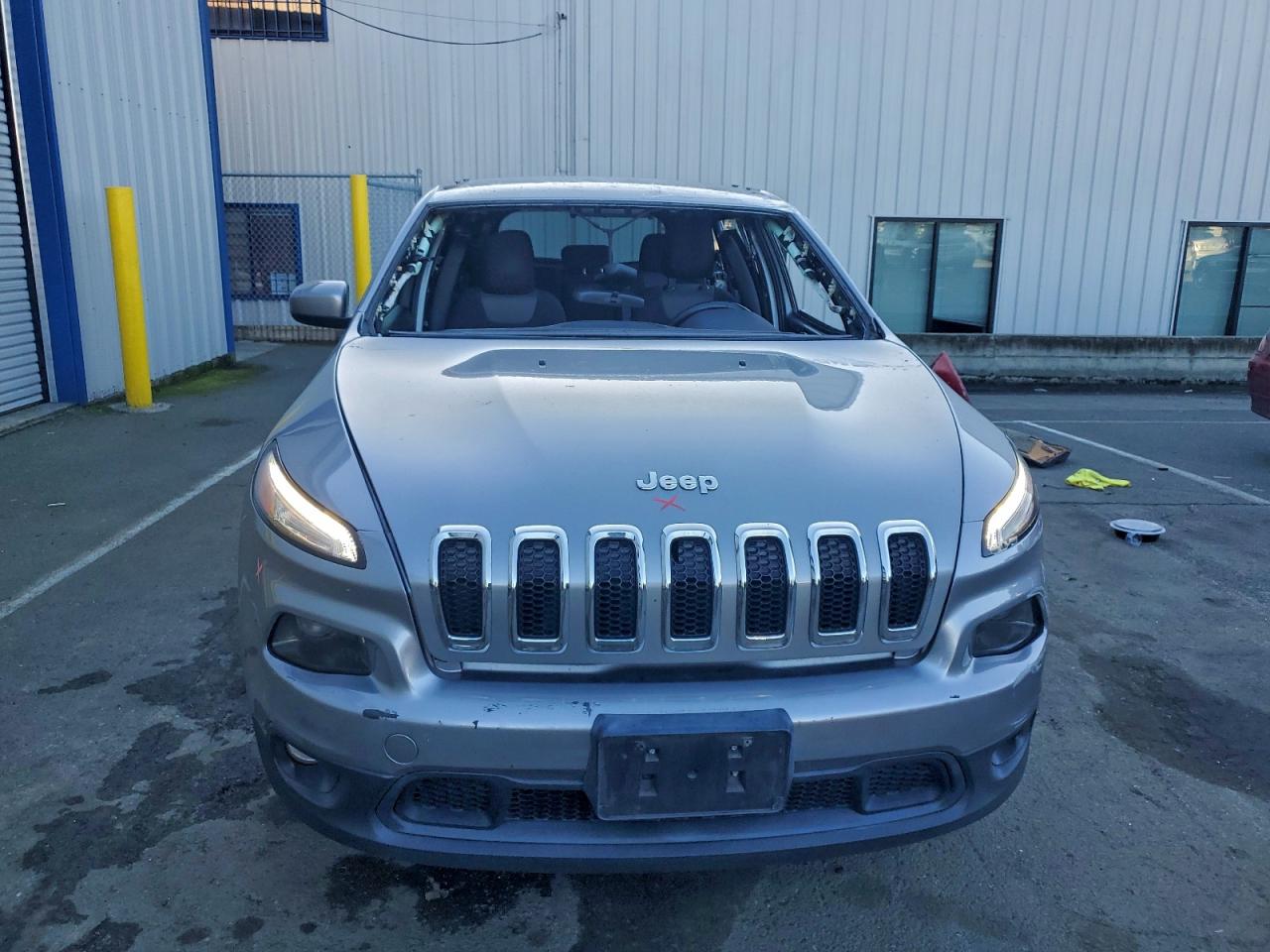 2014 JEEP CHEROKEE LATITUDE photo 5