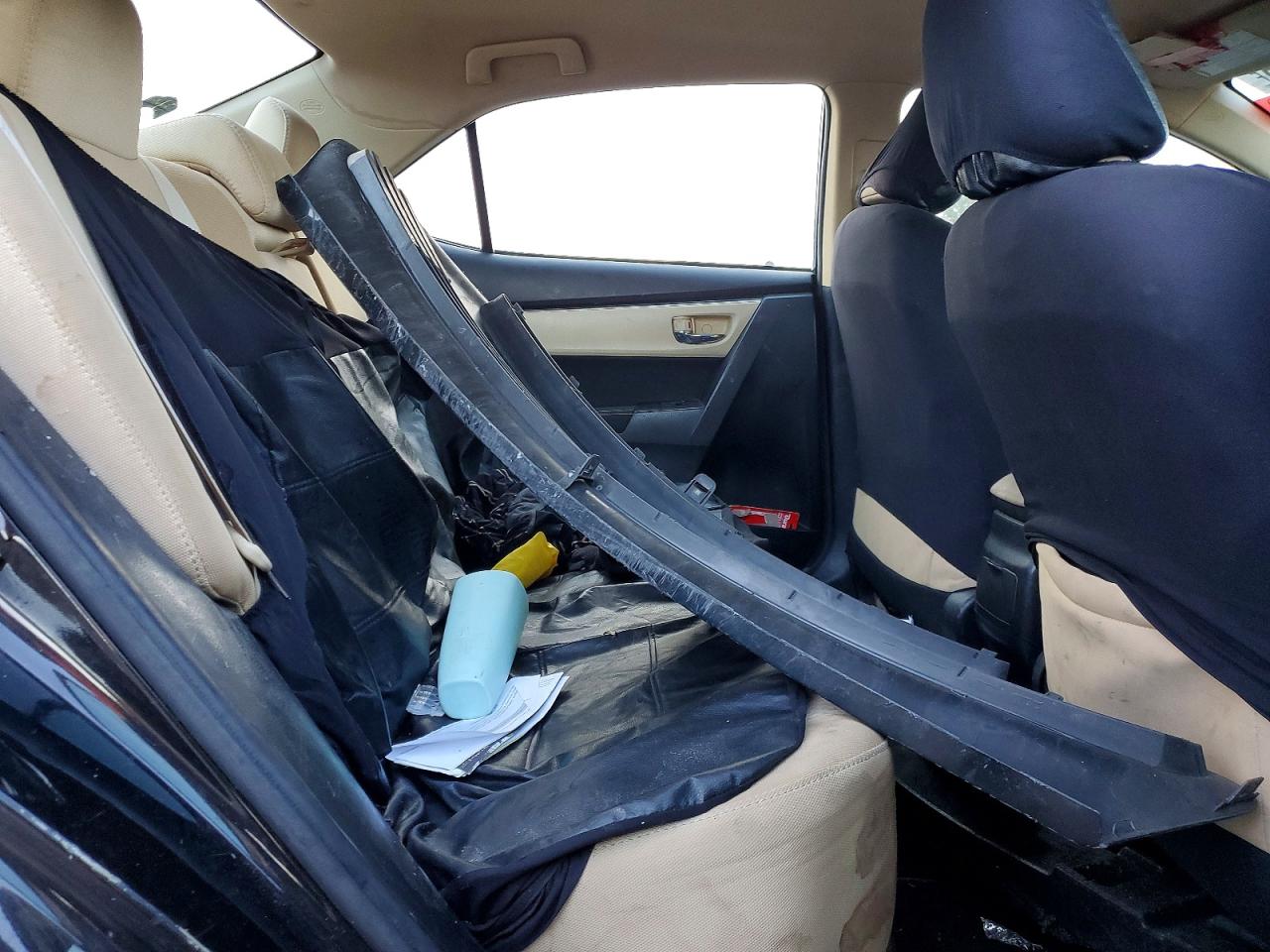 2017 TOYOTA COROLLA photo 19