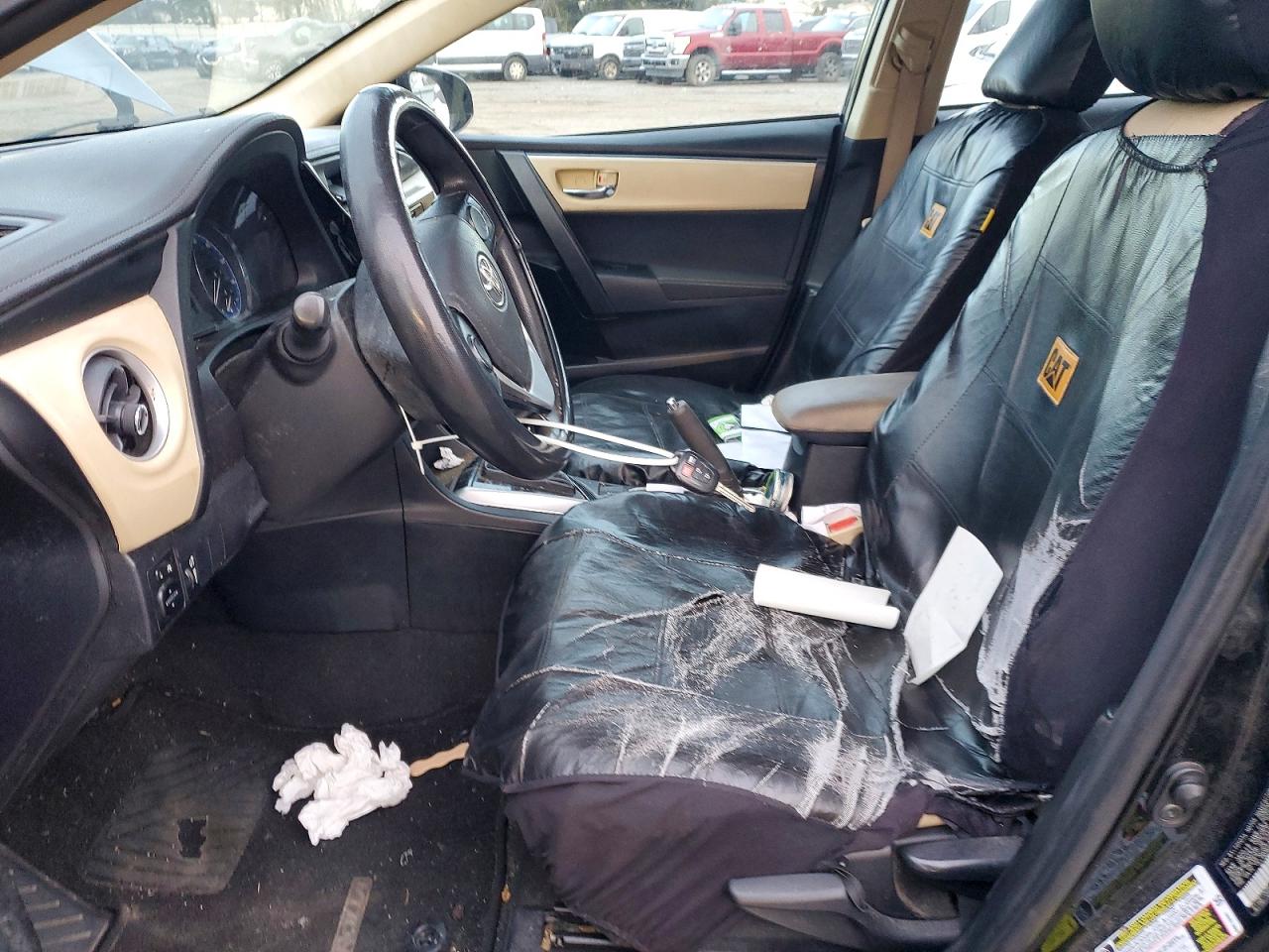 2017 TOYOTA COROLLA photo 13