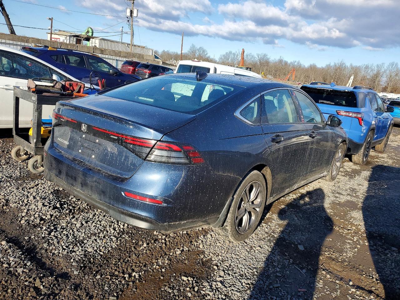 2024 HONDA ACCORD EX photo 3