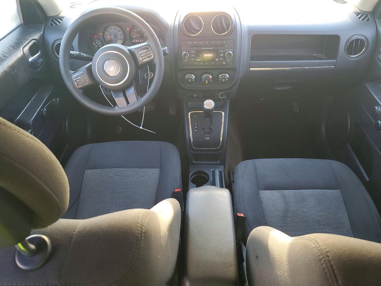 2017 JEEP PATRIOT SPORT photo 8