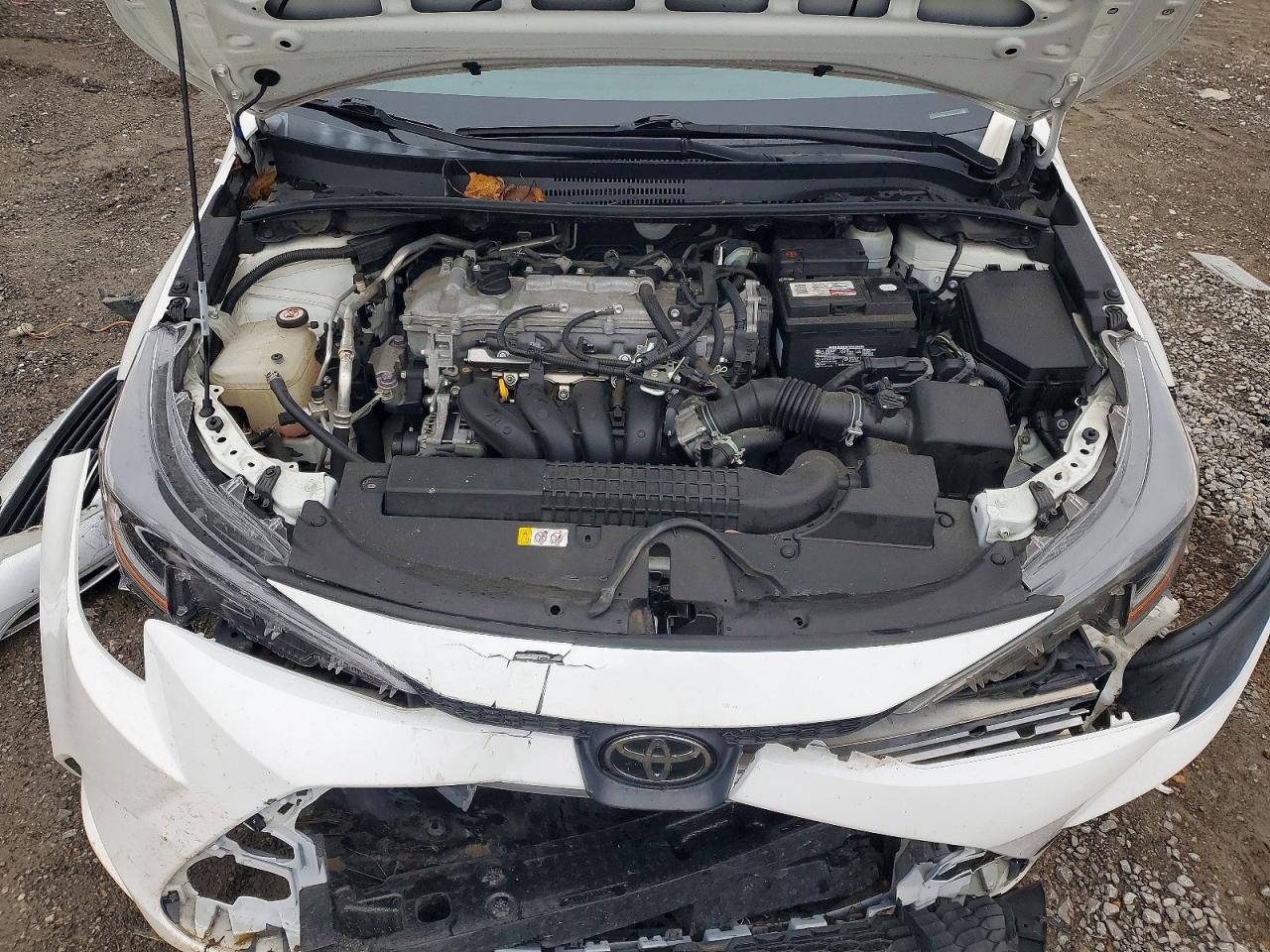 2021 TOYOTA COROLLA LE photo 11