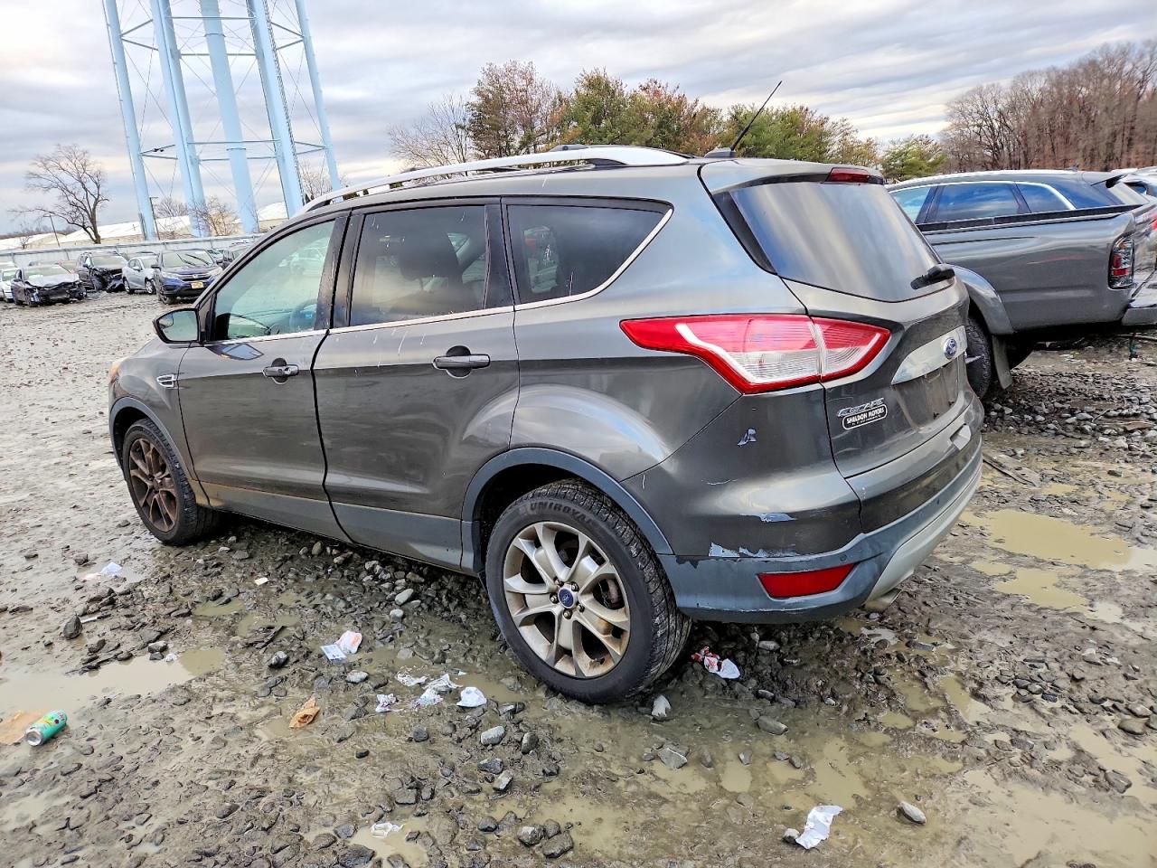 2015 FORD ESCAPE TITANIUM photo 4