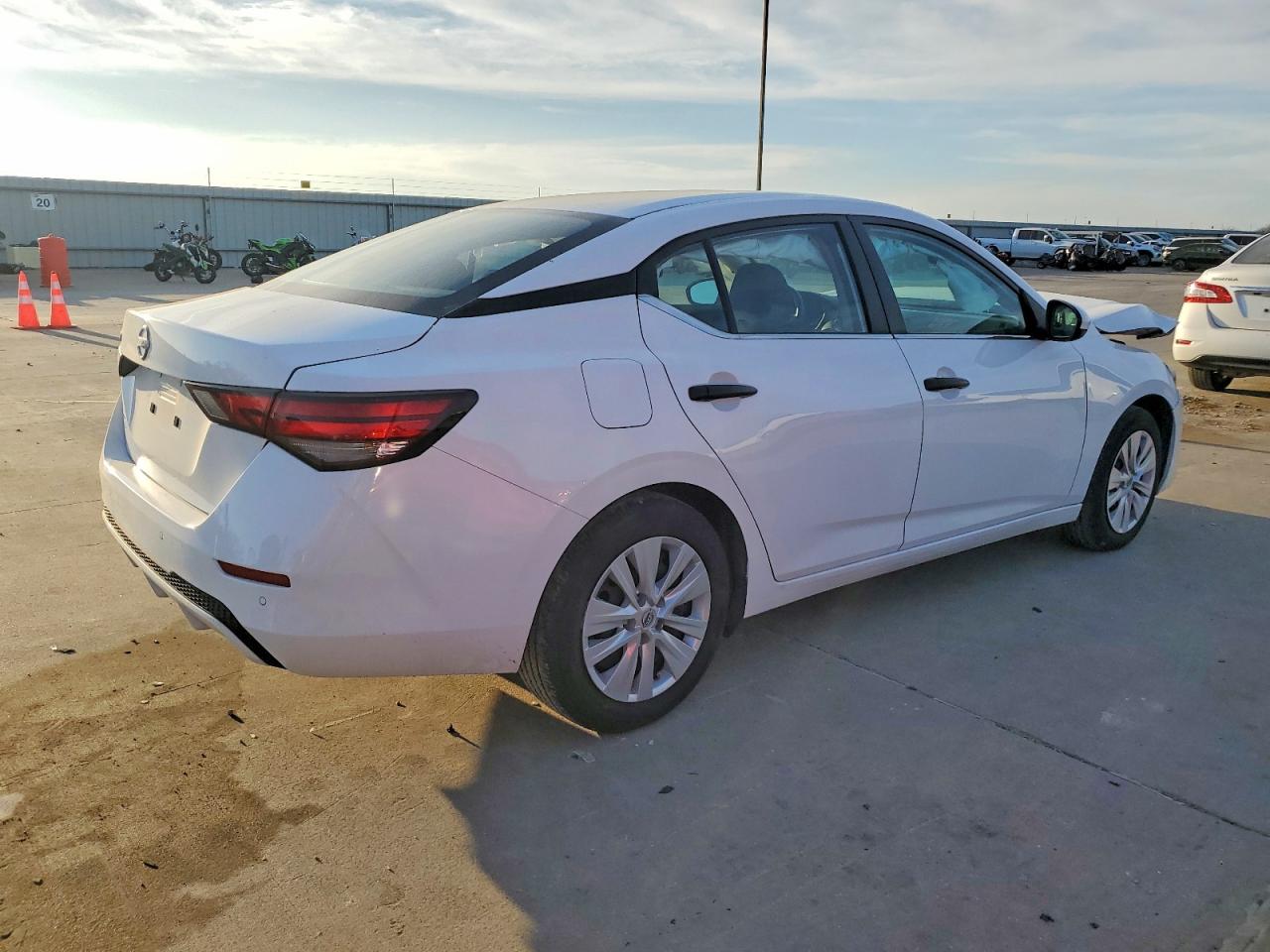 2024 NISSAN SENTRA S photo 7