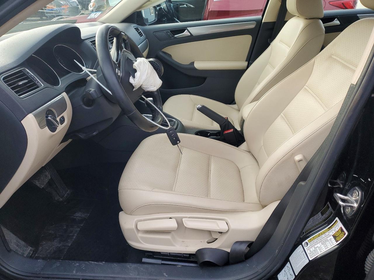 2017 VOLKSWAGEN JETTA SE photo 7