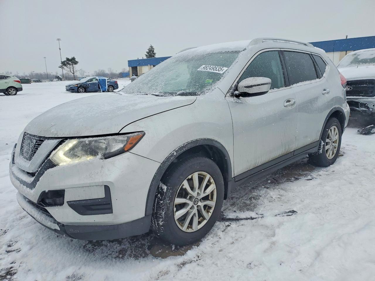 2017 NISSAN ROGUE