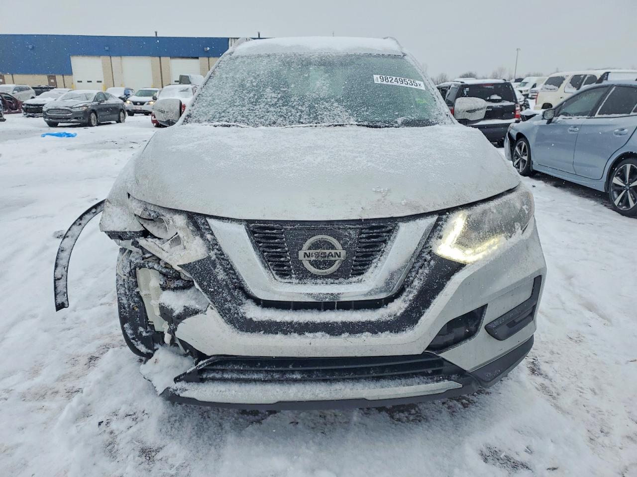 2017 NISSAN ROGUE S photo 5