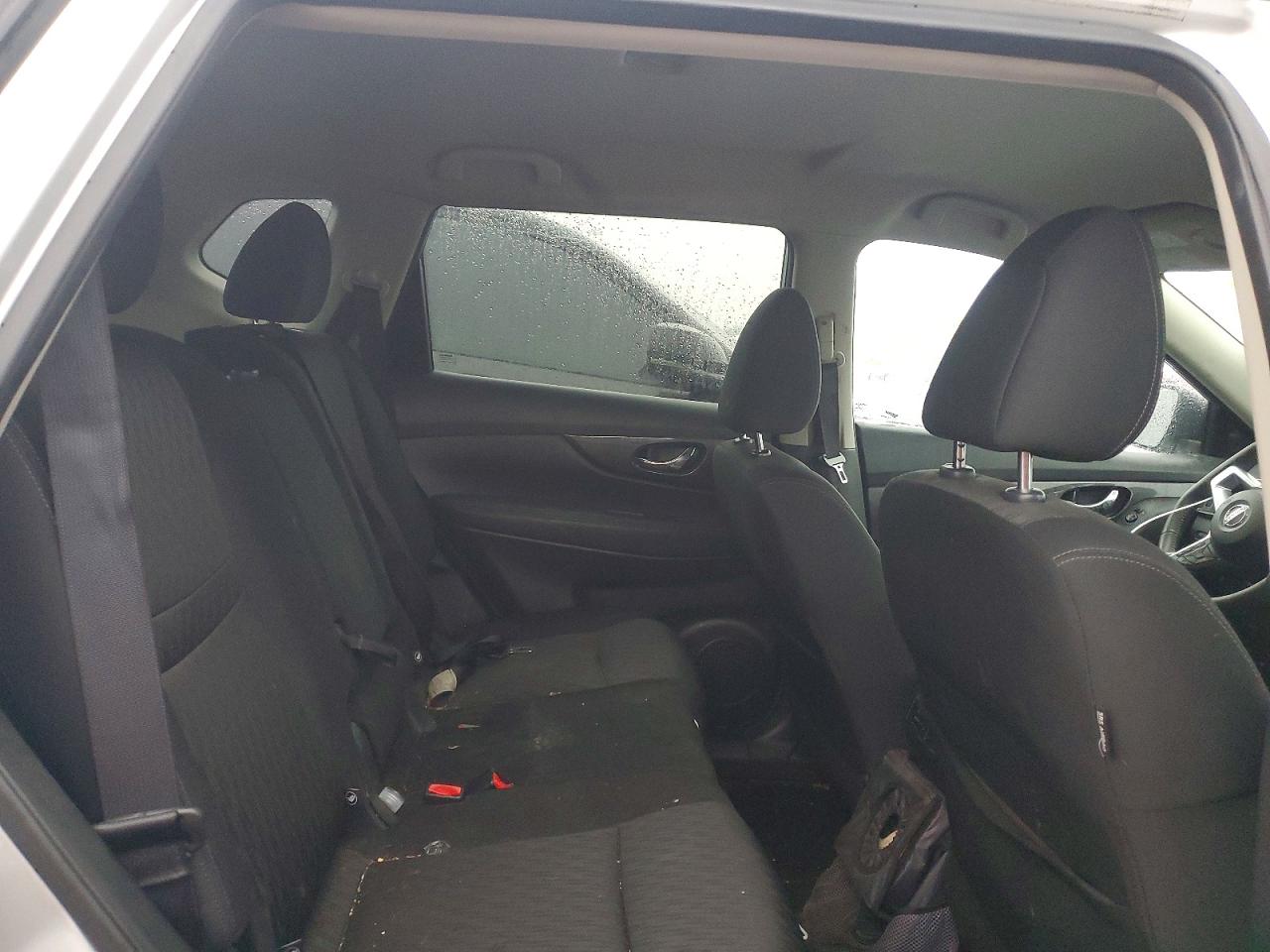 2017 NISSAN ROGUE S photo 11