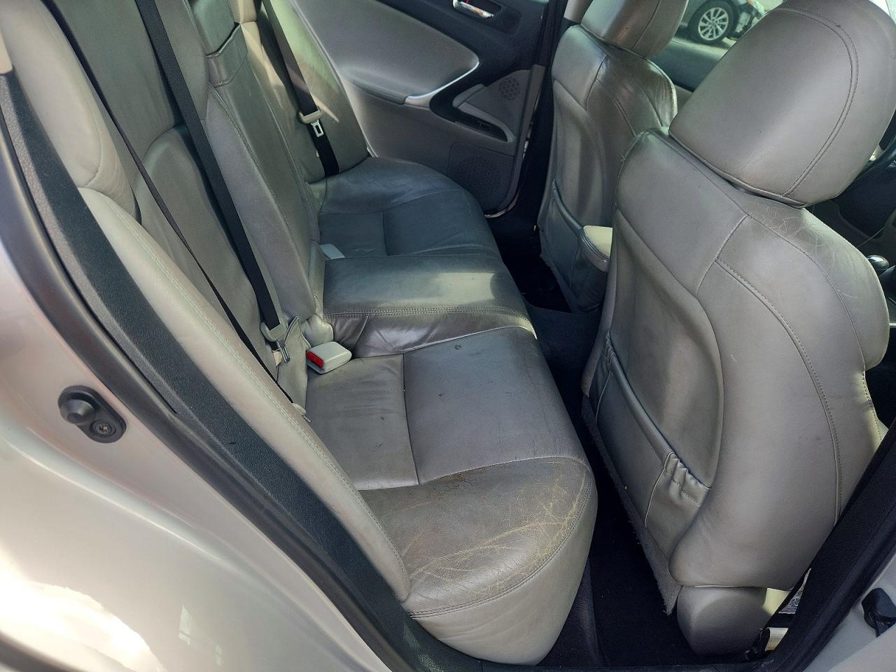 2008 LEXUS IS 250 photo 10