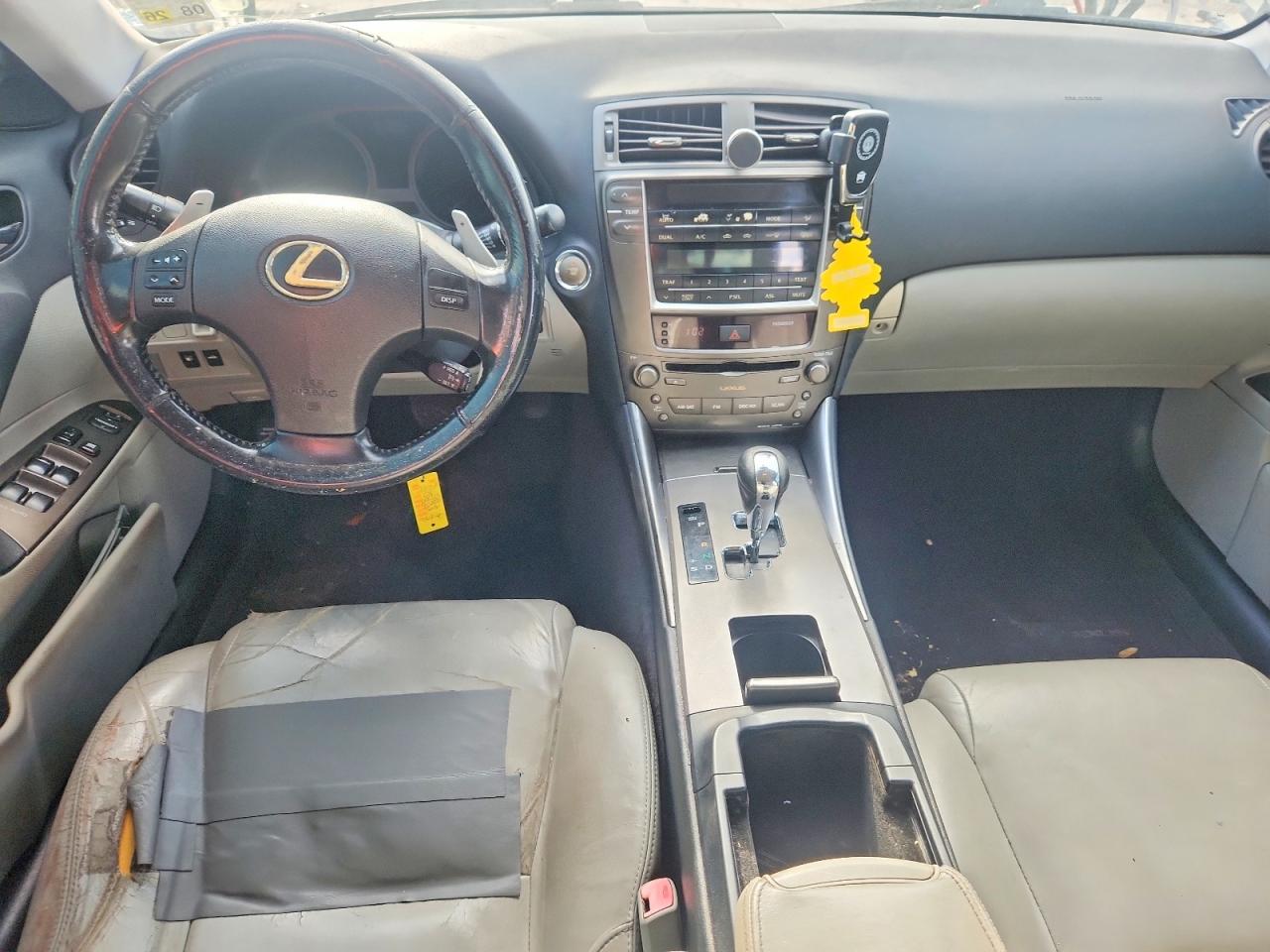 2008 LEXUS IS 250 photo 8