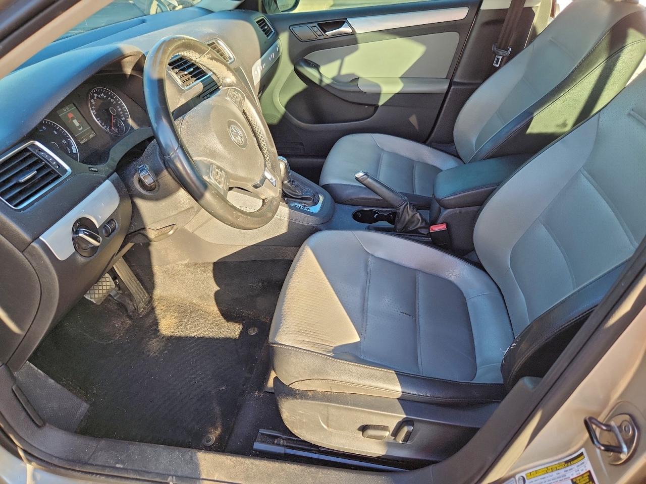 2014 VOLKSWAGEN JETTA HYBRID photo 7