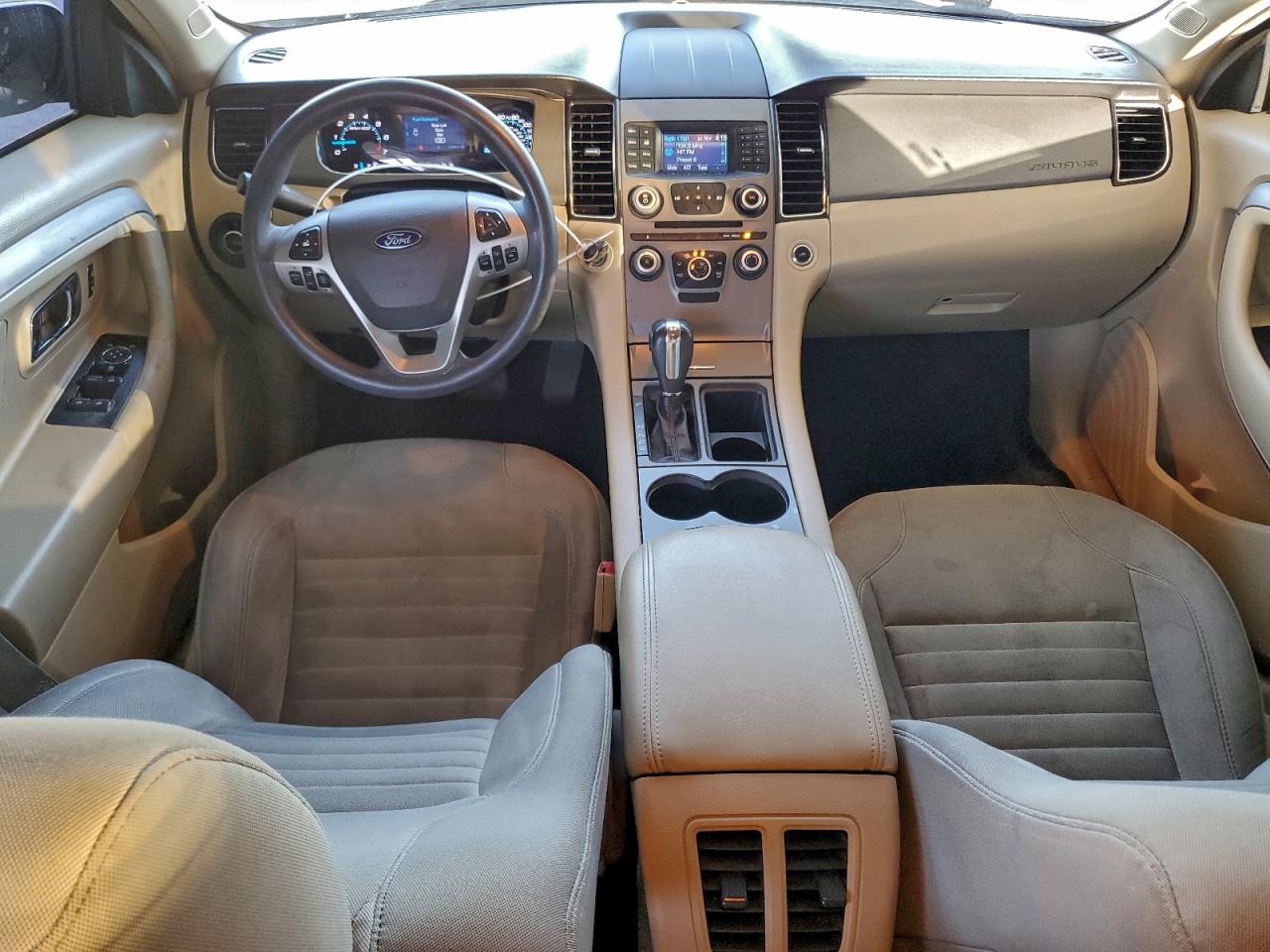 2014 FORD TAURUS SE photo 8