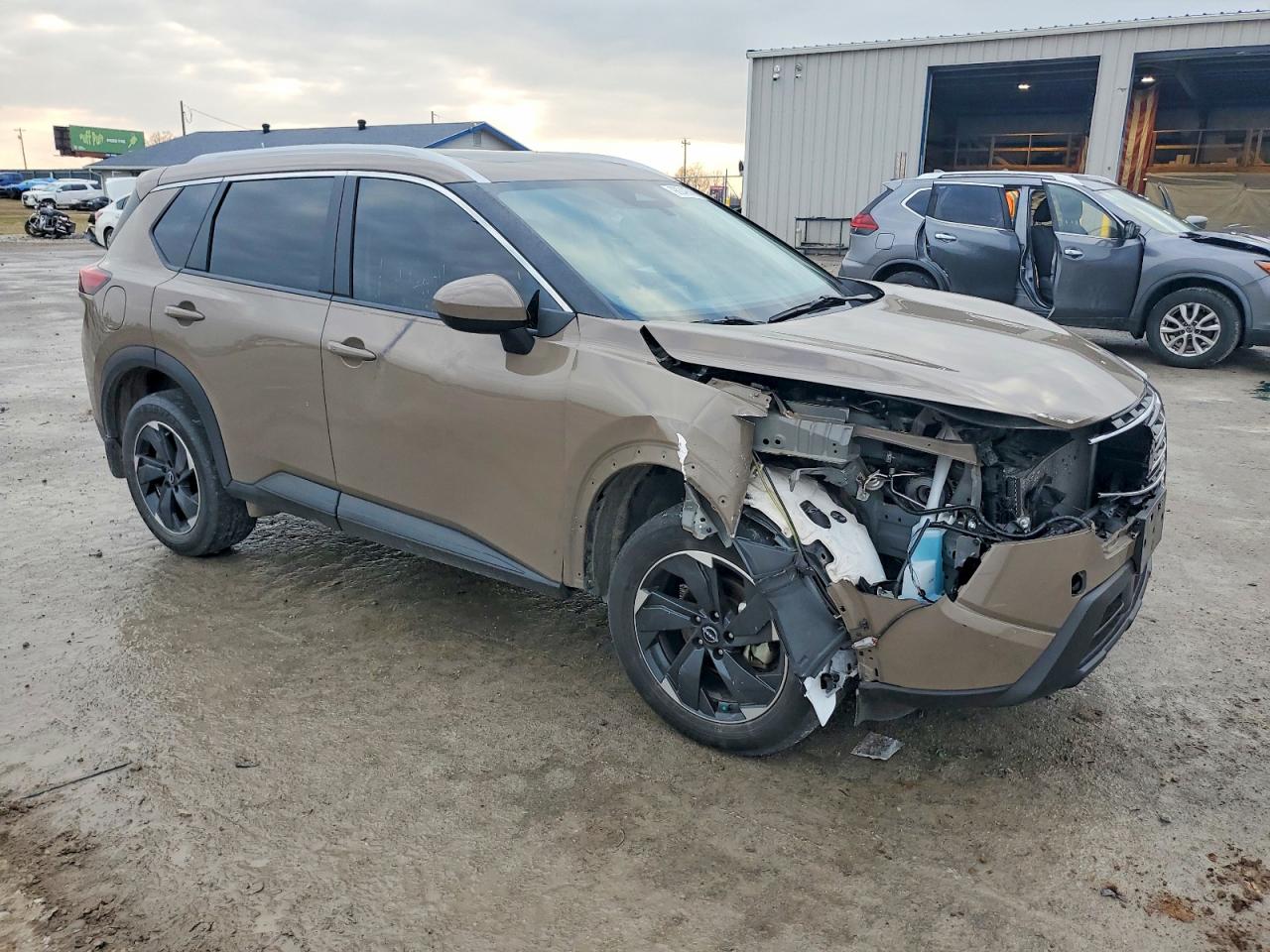 2024 NISSAN ROGUE SV photo 4