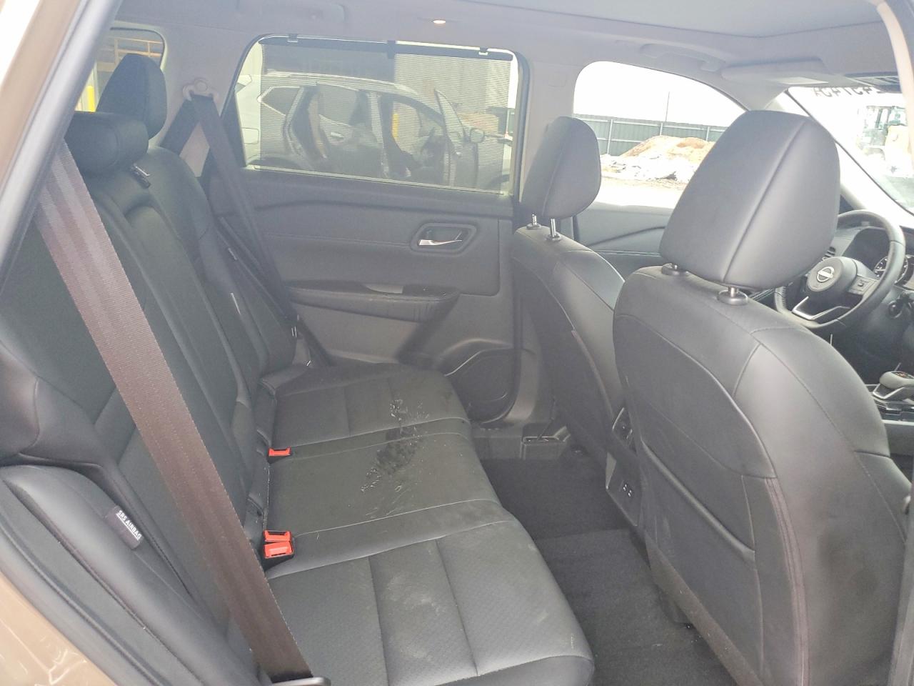 2024 NISSAN ROGUE SV photo 11