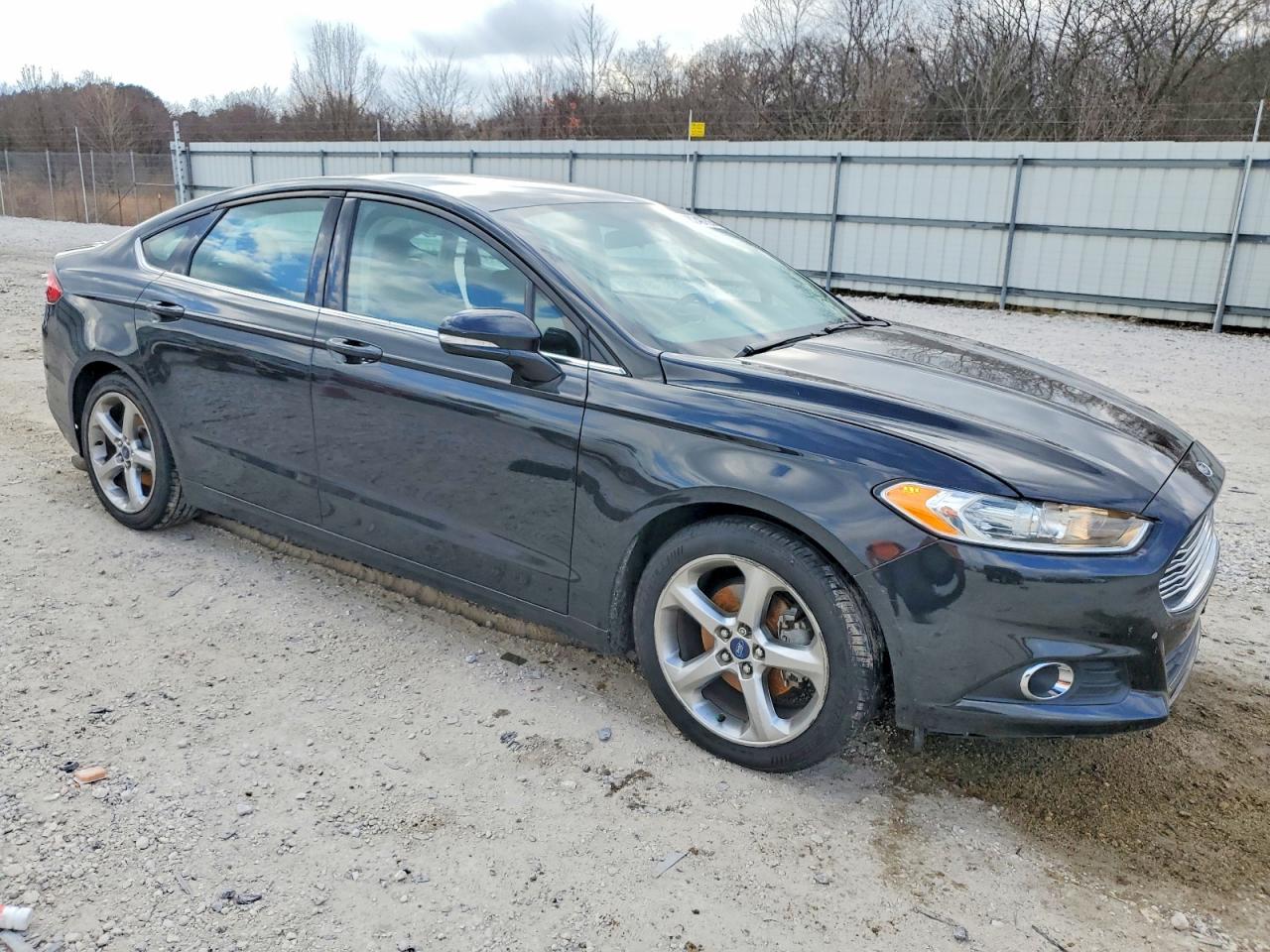 2013 FORD FUSION SE photo 4