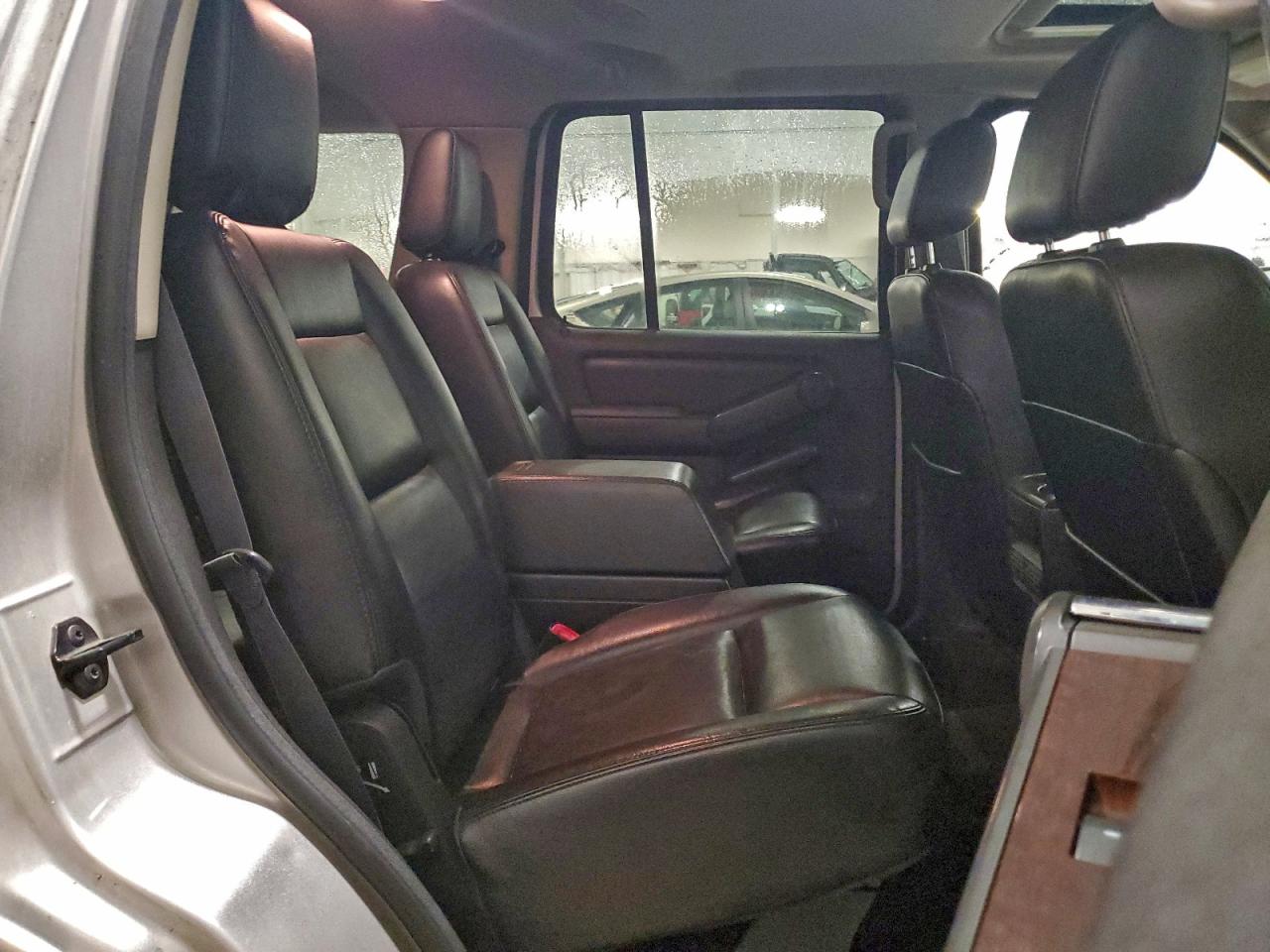 2007 FORD EXPLORER LIMITED photo 11