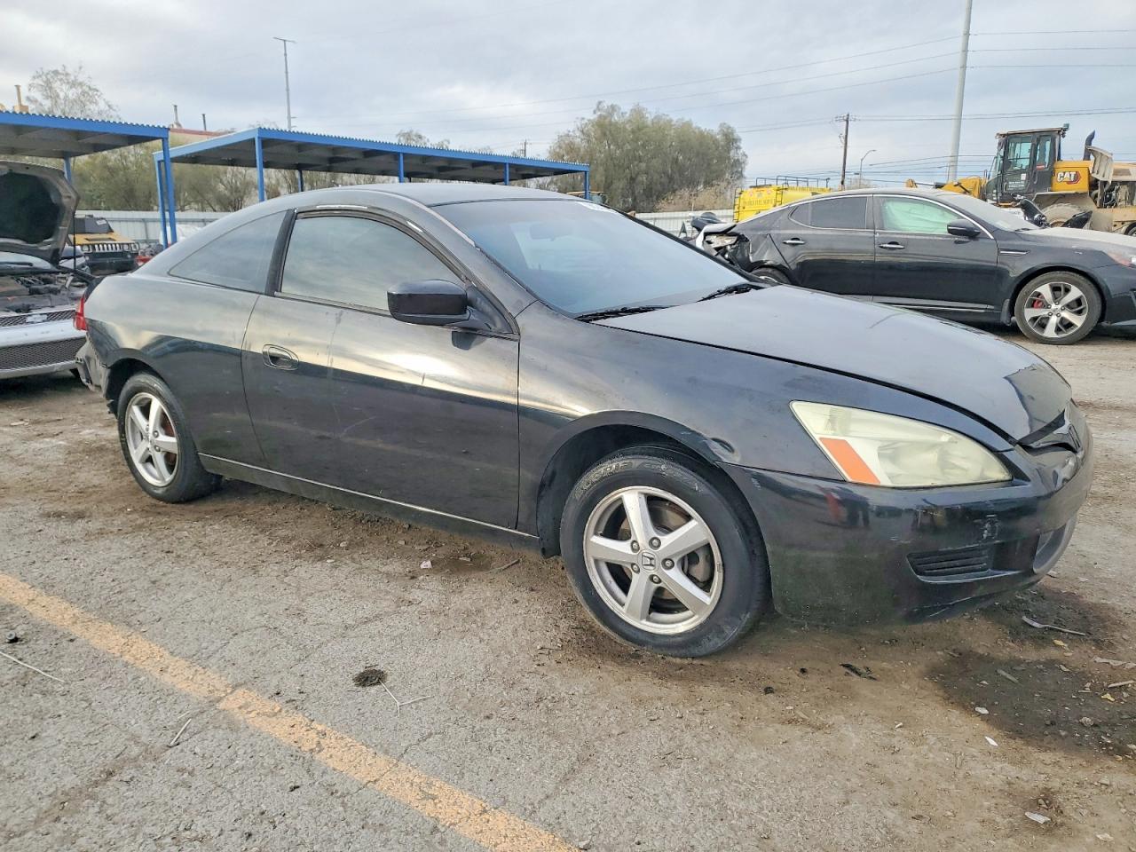 2005 HONDA ACCORD LX photo 4