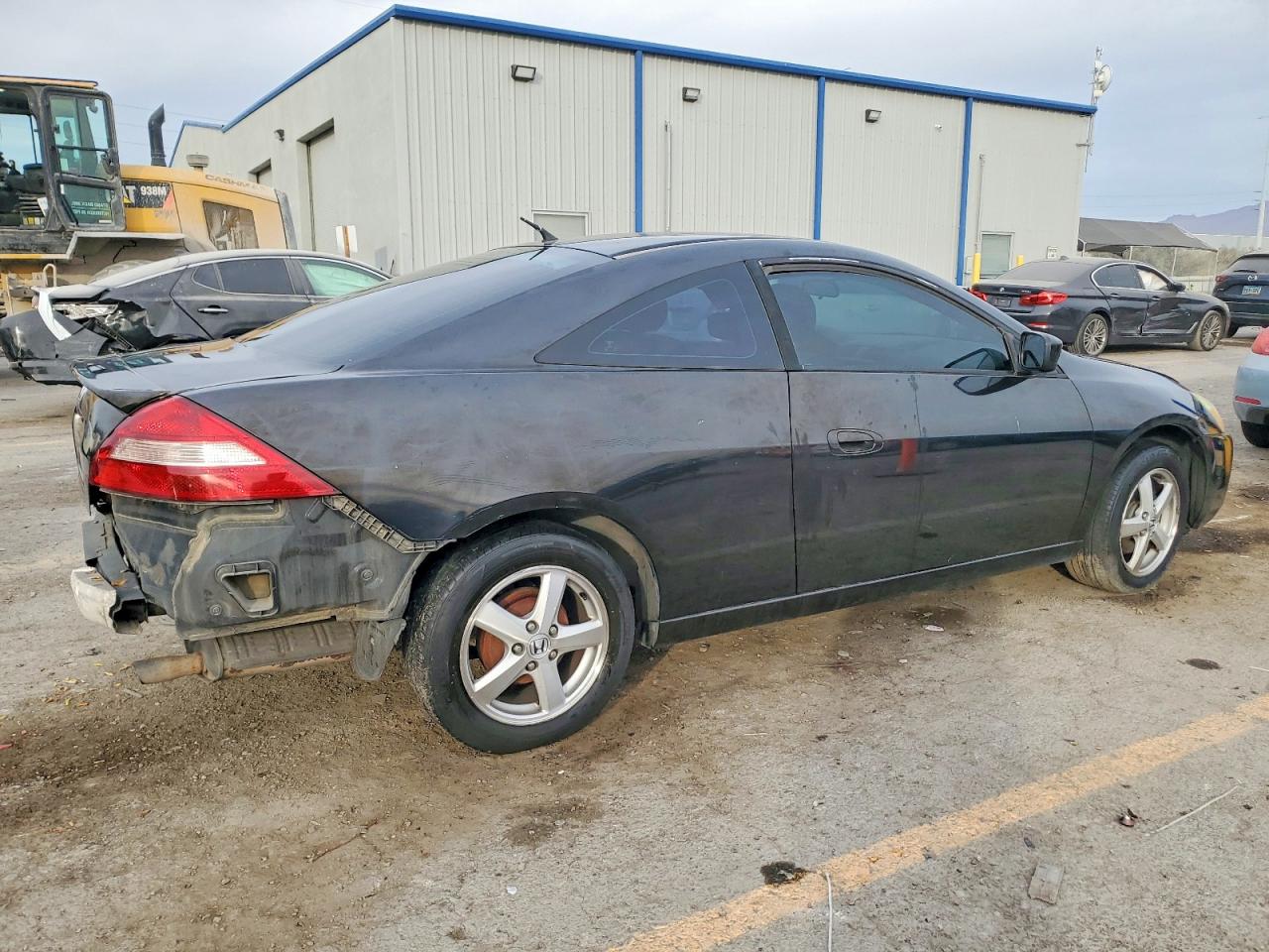 2005 HONDA ACCORD LX photo 3