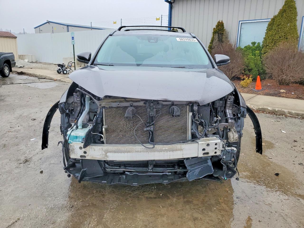 2019 TOYOTA HIGHLANDER SE photo 5