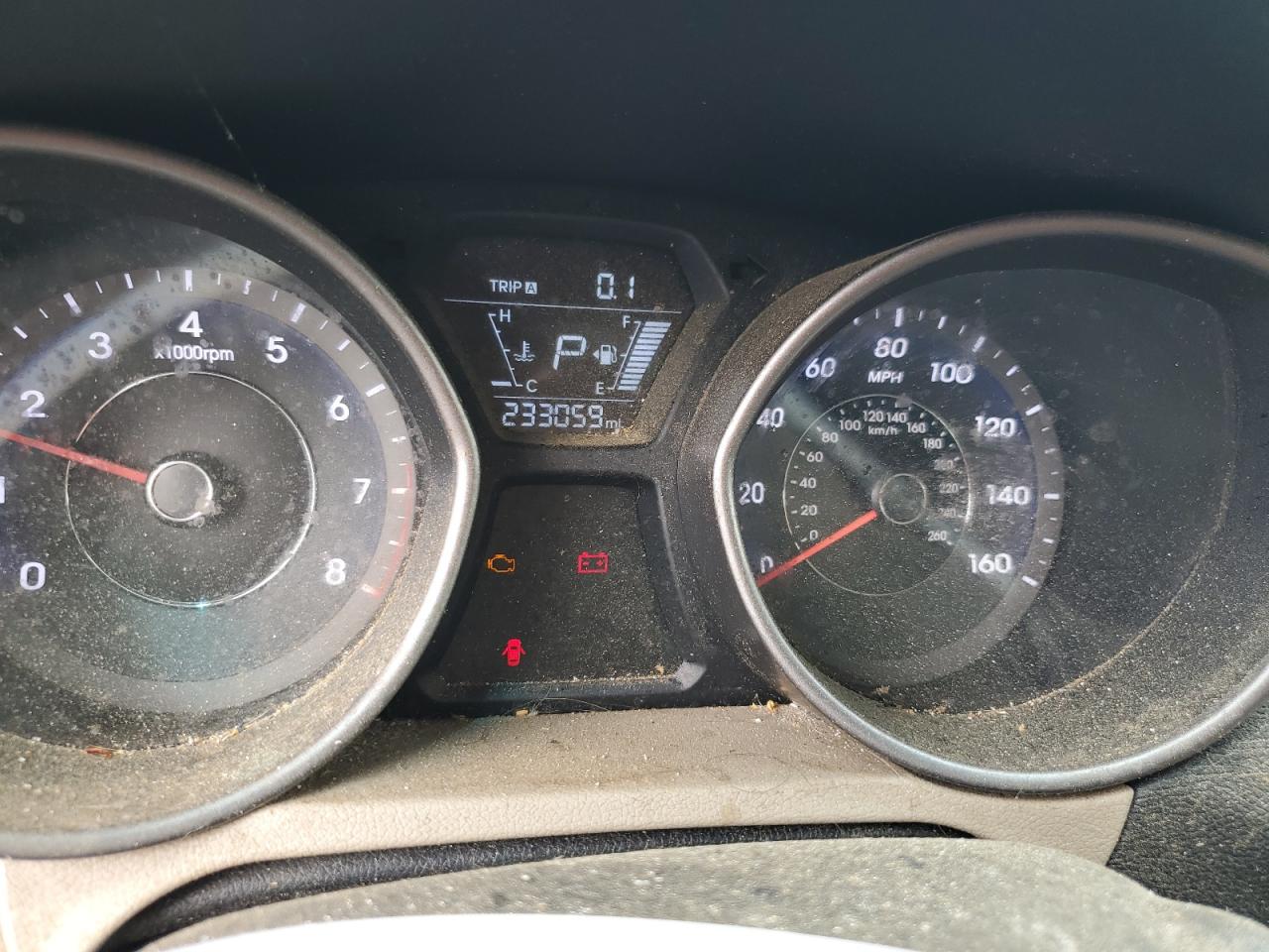 2015 HYUNDAI ELANTRA SE photo 9