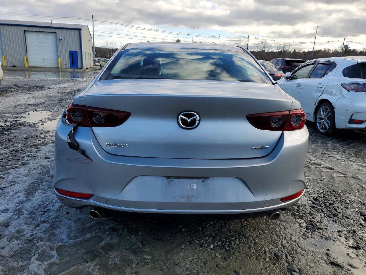 2019 MAZDA 3 photo 6