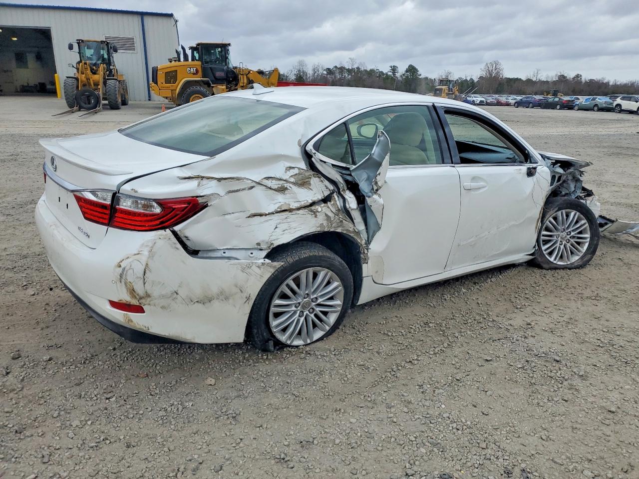 2013 LEXUS ES 350 photo 3