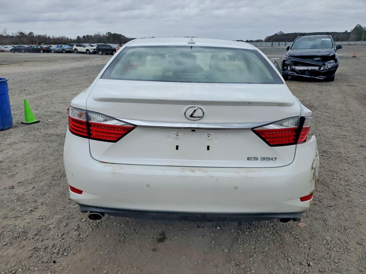 2013 LEXUS ES 350 photo 6