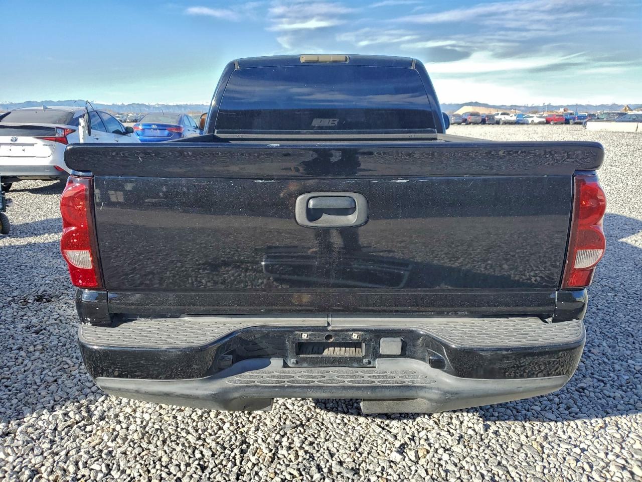 2004 CHEVROLET SILVERADO C1500 photo 6