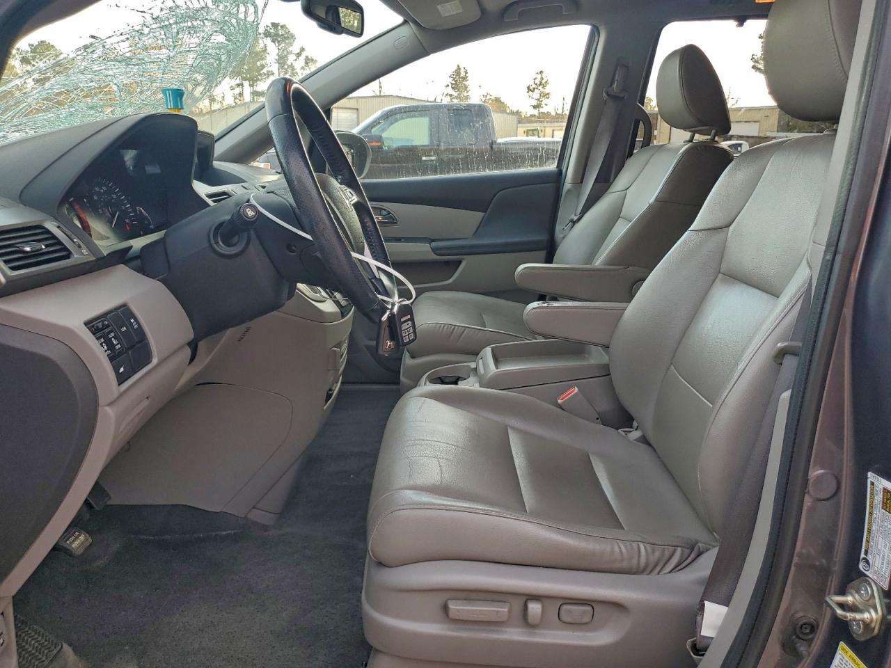 2016 HONDA ODYSSEY EXL photo 7