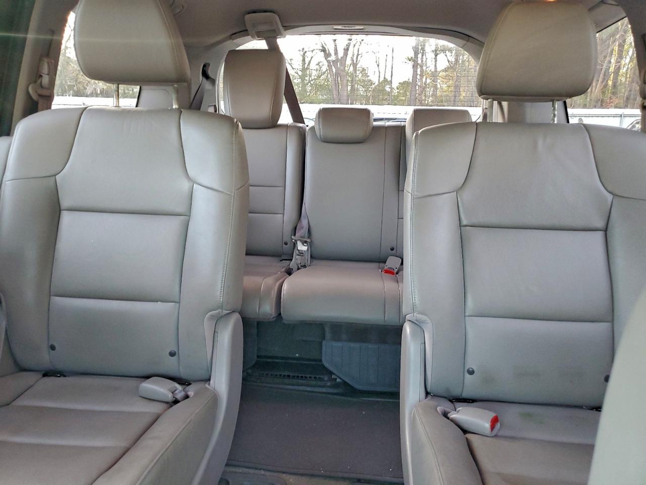 2016 HONDA ODYSSEY EXL photo 10