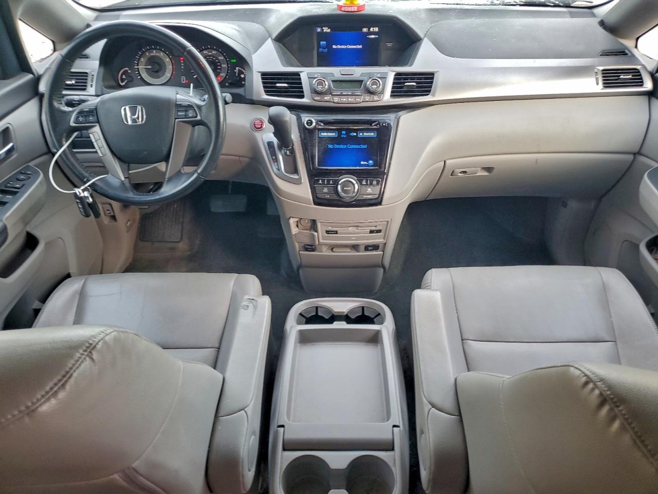 2016 HONDA ODYSSEY EXL photo 8